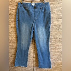 Just Be Jeans Women Medium Blue Pull-On Boot Cut Stretch Raw Hem Crop High Waist